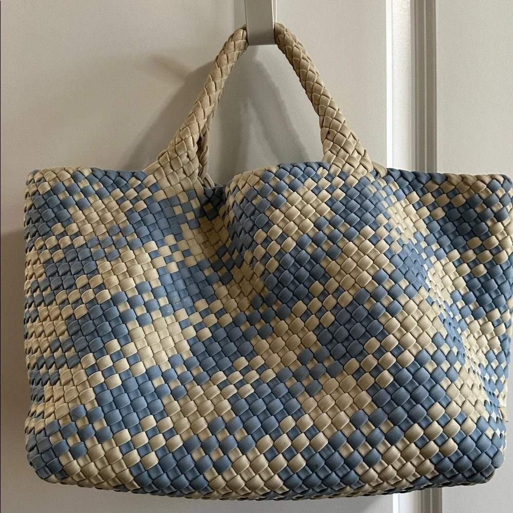 Naghedi St Barths Medium Blue and White Woven Tote Bag - Picture 3 of 9